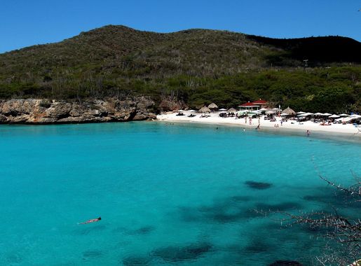 Fichier:Playa Kenepa Grandi - Curaçao.jpg – Wikipedia