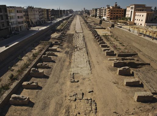 ملف:Avenue of Sphinx.jpg - ويكيبيديا