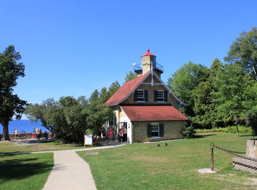 File:Gfp-wisconsin-peninsula-state-park-lighthouse-landscape.jpg -  Wikimedia Commons