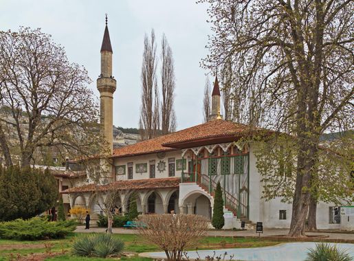 Файл:Bakhchysarai 04-14 img14 Palace Grand Mosque.jpg — Вікіпедія