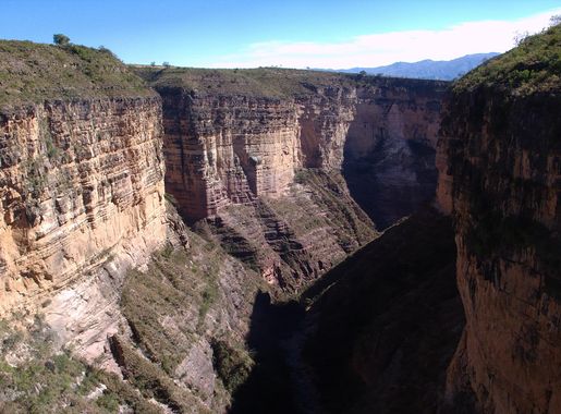 File:Canyon of Torotoro.jpg - Wikipedia