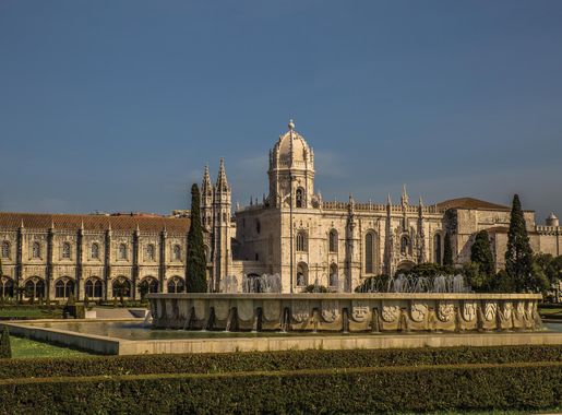 Ficheiro:The Jerónimos Monastery or Hieronymites Monastery.png – Wikipédia,  a enciclopédia livre