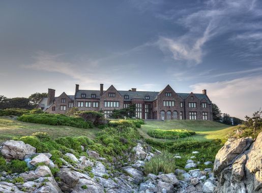 File:Rough Point - Cliff Walk, Newport, Rhode Island, USA 02.jpg -  Wikimedia Commons
