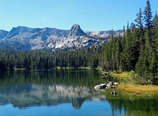 File:Lake Mamie Morning, Mammoth Lakes Region CA 2016 (30752993152).jpg -  Wikimedia Commons