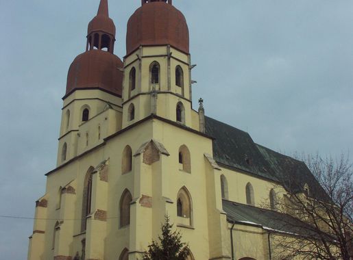 File:Slovakia-Trnava-Kostol svateho Mikulasa 1.JPG - Wikimedia Commons