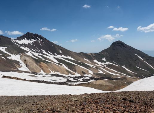 Datei:Aragats volcano, Armenia (1).jpg – Wikipedia