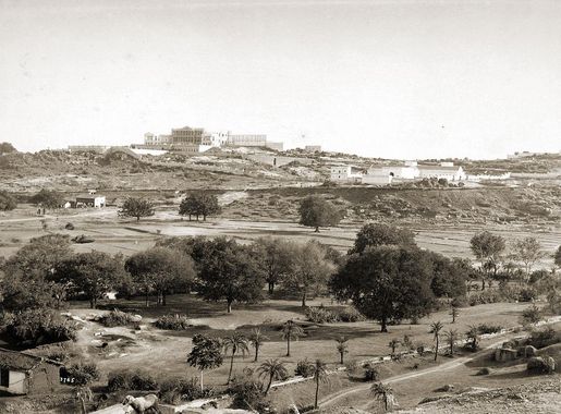 File:Faluk-numa Palace, Hyderabad, India.JPG - Wikimedia Commons