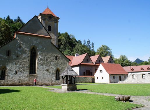 File:Kartuziánsky kláštor Pieniny (15).jpg - Wikimedia Commons