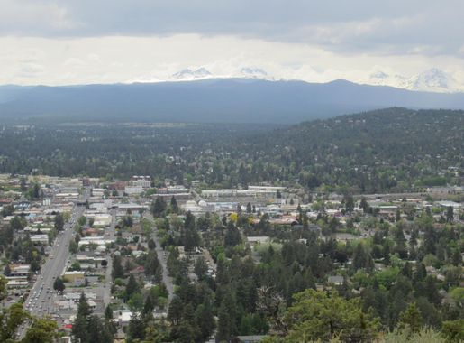 File:View from Pilot Butte Park, Bend, Oregon (2013).JPG - Wikimedia Commons