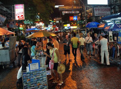 Tập tin:Khao San Road at night by kevinpoh.jpg – Wikipedia tiếng Việt