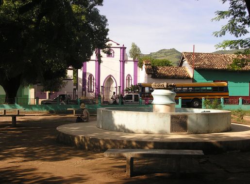 File:Orocuina Honduras.jpg - Wikipedia