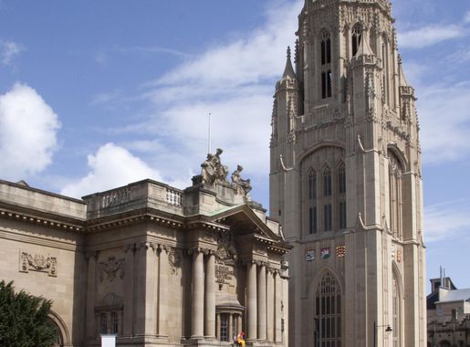 File:Bristol art gallery and museum (3763106106).jpg - Wikimedia Commons