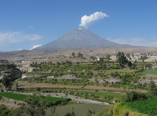 File:Volcan Misti.JPG - Wikipedia
