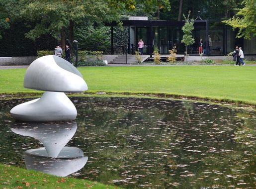 File:Kröller-Müller Museum im Hoge Veluwe National Park, Otterlo -  panoramio (6).jpg - Wikimedia Commons