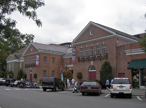 File:Baseball Hall of Fame 2009 2.jpg - Wikipedia