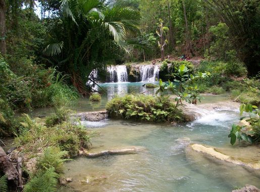 File:Siquijor - Cambugahay Falls.jpg - Wikimedia Commons