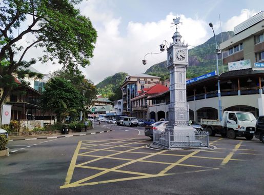 File:Victoria clock tower Seychelles.jpg - Wikimedia Commons