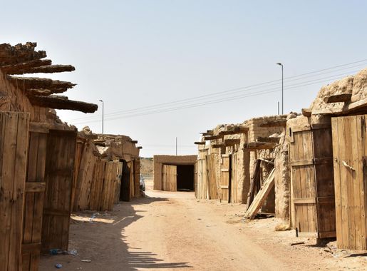 File:Ruins of an old market at Yanbu al-Nakhl, Saudi Arabia (17).jpg -  Wikimedia Commons