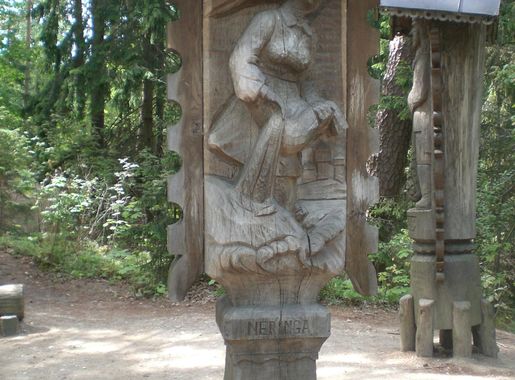 File:Juodkrantė Monto de Sorĉistinoj Raganų Kalnas 11 Neringa.jpg -  Wikimedia Commons