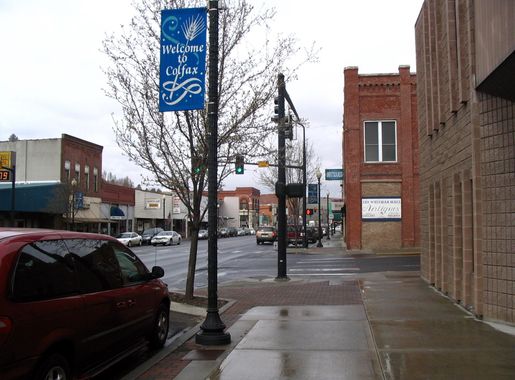 File:Main Street, Colfax, WA.jpg - Wikimedia Commons