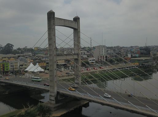 Archivo:Puente de Quevedo.jpg - Wikipedia, la enciclopedia libre