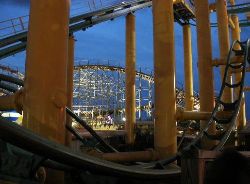 File:Myrtle Beach Pavilion Mad Mouse.jpg - Wikipedia