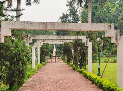 File:Phool Bagh Bareilly 04.jpg - Wikimedia Commons