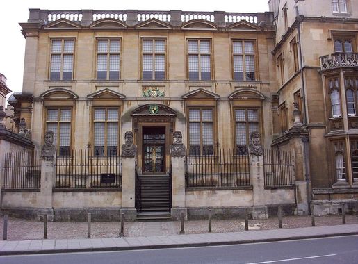 File:Old Ashmolean 2006.JPG - Wikipedia