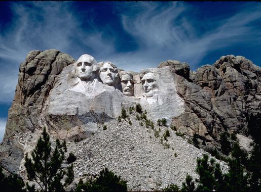 File:Mount Rushmore National Memorial MORU2014.jpg - Wikimedia Commons