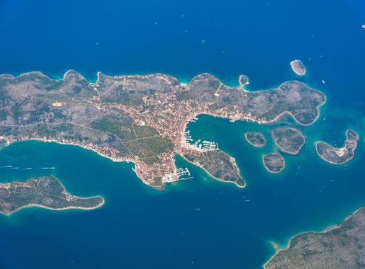 File:2015-05-31 09-13-08 Croatia Primorsko-Goranska Klarici.jpg - Wikimedia  Commons