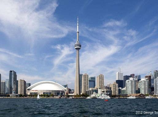 File:August 2012 Toronto Waterfront Skyline, CN Tower, Rogers Centre from  the Harbor (7869105720).jpg - Wikimedia Commons