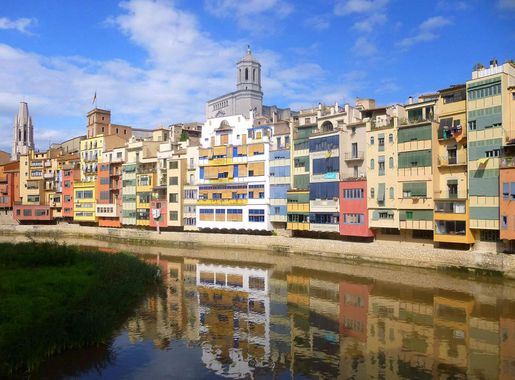 File:Girona - Río Onyar 1.jpg - Wikimedia Commons