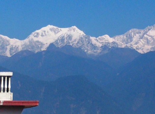 File:Kanchenjunga View from Pelling Hotel.jpg - Wikimedia Commons