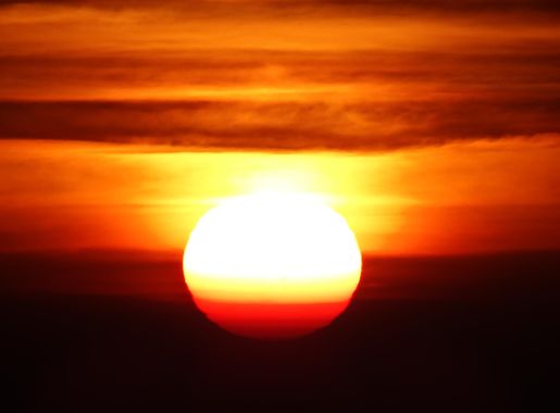 File:Sun rises in tiger hill.JPG - Wikimedia Commons