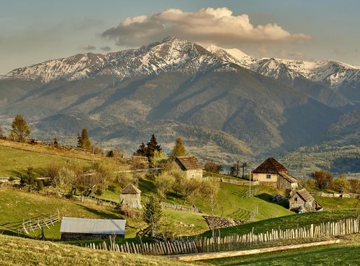 File:Rodnei Mountains, Maramures, Romania. (41659834262).jpg - Wikimedia  Commons