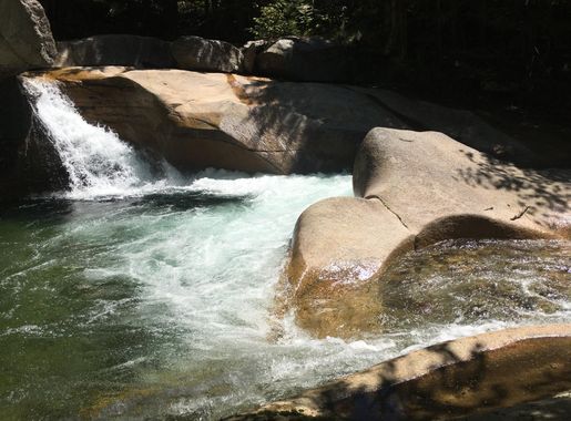 File:The Basin Franconia Notch 2019 03.jpg - Wikimedia Commons