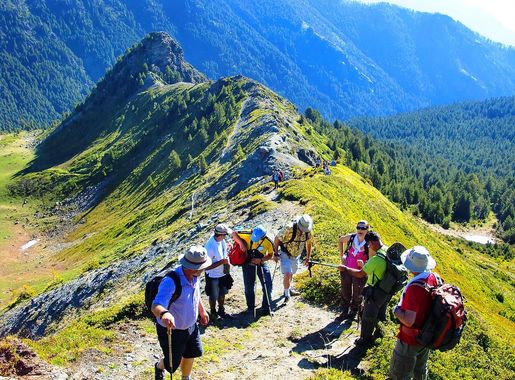 File:Hiking at highest peak in Kosova - Gjeravica.JPG - Wikimedia Commons