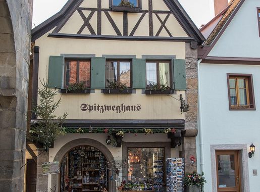 Datei:Rothenburg ob der Tauber, Plönlein 10-20160108-001.jpg – Wikipedia