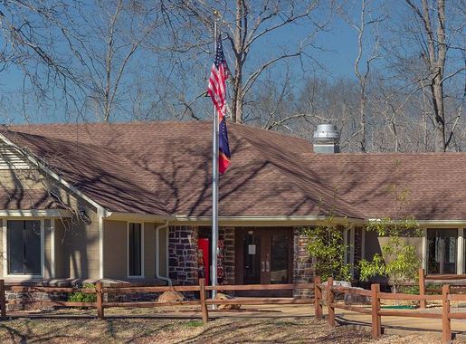 File:Tombigbee State Park-Tupelo MS.jpg - Wikimedia Commons