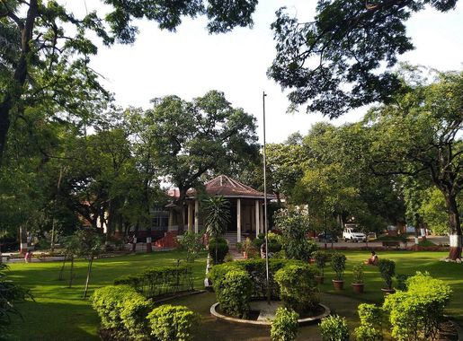 File:Campus of IRICEN, Pune Station.jpg - Wikimedia Commons