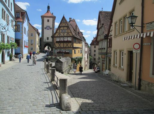File:Plönlein (Rothenburg ob der Tauber).JPG - Wikimedia Commons