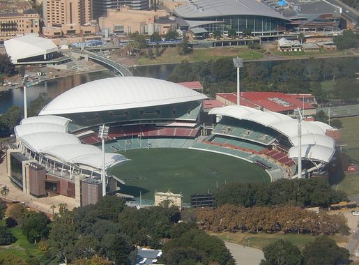 File:Completed Adelaide Oval 2014 - cropped and rotated.jpg - Wikimedia  Commons