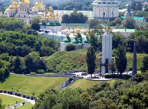 File:Holodomor Genocide Memorial Kyiv.JPG - Wikipedia
