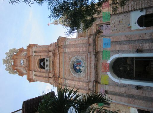 File:Church of Our Lady of Guadalupe, Puerto Vallarta (2014) - 04.JPG -  Wikimedia Commons