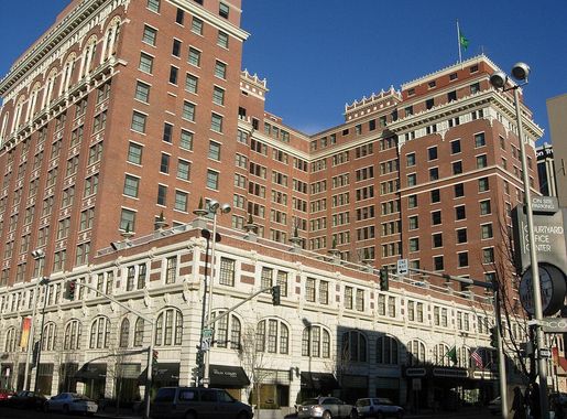 File:The Davenport Hotel (Spokane, Washington).jpg - Wikimedia Commons