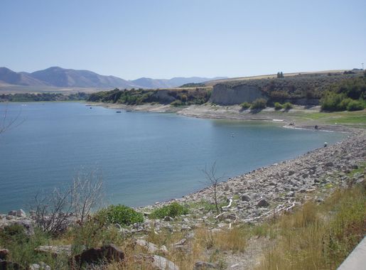 File:Hyrum Reservoir Utah.jpeg - Wikipedia