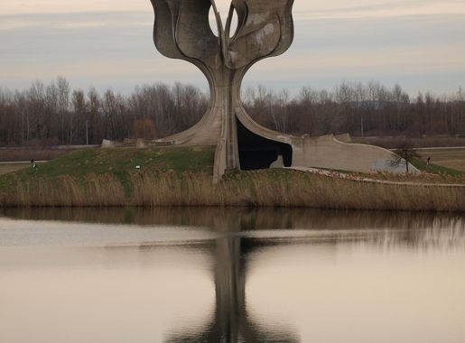 Fil:Logor Jasenovac.JPG – Wikipedia