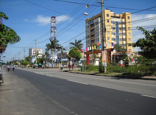 Tập tin:Đường phố ở Tam Kỳ, Quảng Nam.JPG – Wikipedia tiếng Việt