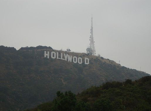File:Hollywood Sign from Park on Canyon Lake Drive - panoramio.jpg -  Wikimedia Commons