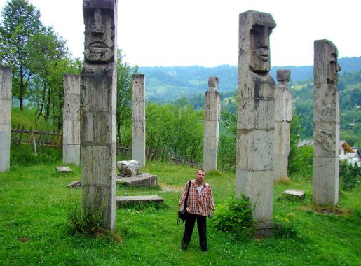 Fișier:Monumentul martirilor români de la Moisei (10).jpg - Wikipedia